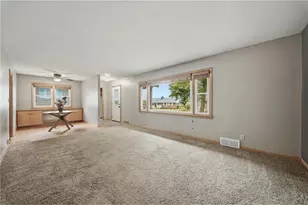 914 21st Ave, Bloomer,  54724 - Photo 5