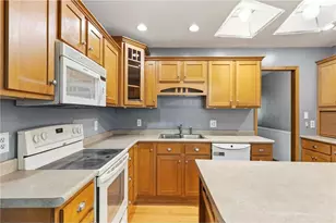 1742 Hillcrest Dr, New Richmond, WI 54017 - Photo 15