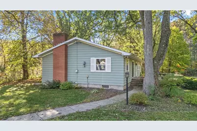 1742 Hillcrest Drive, New Richmond, WI 54017 - Photo 31