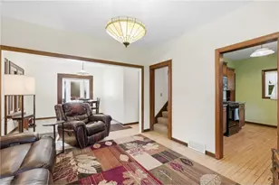 208 W Maple St, Roberts, WI 54023 - Photo 9