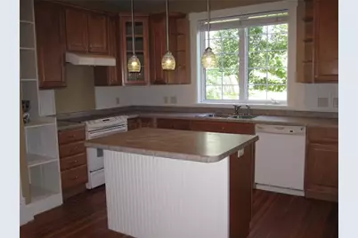 230 N Arch Avenue, New Richmond, WI 54017 - Photo 7