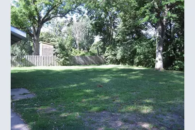 230 N Arch Avenue, New Richmond, WI 54017 - Photo 3
