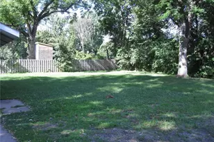 230 N Arch Ave, New Richmond, WI 54017 - Photo 3
