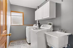 1816 Lupine Dr, Hudson, WI 54016 - Photo 33