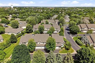 8854 Spring Ln, Woodbury, MN 55125 - Photo 33