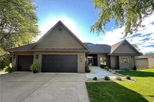 550 Pine Ridge Ct, New Richmond, WI 54017 - Photo 5