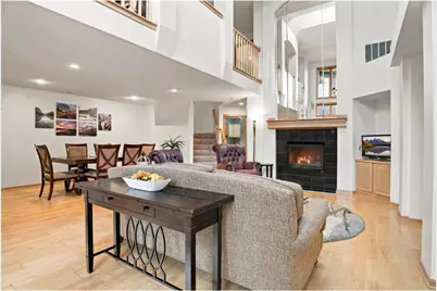 243 W Canyon Drive, Hudson, WI 54016 - Photo 5