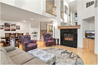 243 W Canyon Drive, Hudson, WI 54016 - Photo 9