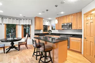 243 W Canyon Dr, Hudson, WI 54016 - Photo 11