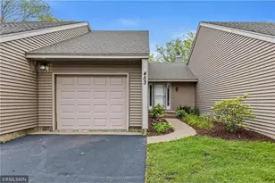 453 Hunter Hill Rd, Hudson, WI 54016 - Photo 1