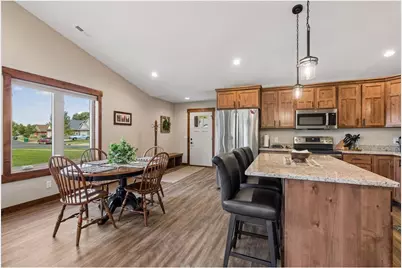184 Steelhead Drive, River Falls, WI 54022 - Photo 9