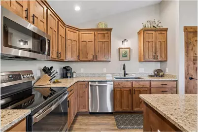 184 Steelhead Drive, River Falls, WI 54022 - Photo 5