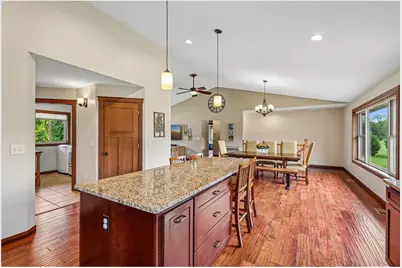 23 Hilltop Road, Houlton, WI 54082 - Photo 9
