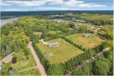 23 Hilltop Road, Houlton, WI 54082 - Photo 47