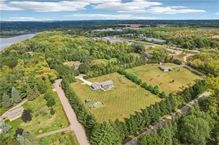 23 Hilltop Rd, Houlton, WI 54082 - Photo 47