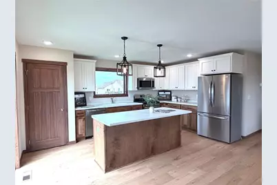 1825 Cypress Trail, New Richmond, WI 54017 - Photo 13