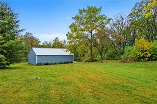 653 Deerwood Dr, Hudson, WI 54016 - Photo 31
