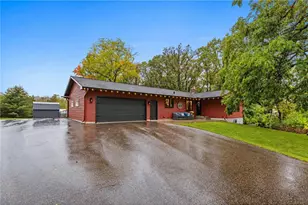 653 Deerwood Dr, Hudson, WI 54016 - Photo 5