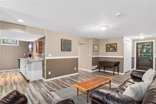653 Deerwood Dr, Hudson, WI 54016 - Photo 23