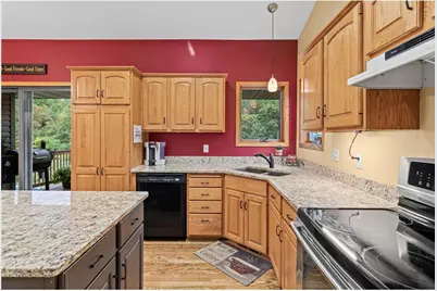 408 Johnson Drive, Hudson, WI 54016 - Photo 13