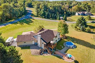 408 Johnson Dr, Hudson, WI 54016 - Photo 41