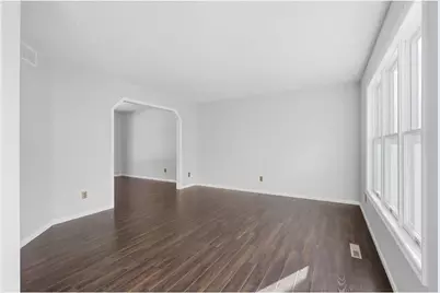 1497 Golf View Drive, River Falls, WI 54022 - Photo 9
