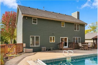 1497 Golf View Drive, River Falls, WI 54022 - Photo 3