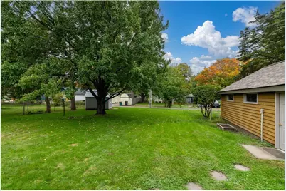 525 N Fremont Street, River Falls, WI 54022 - Photo 25