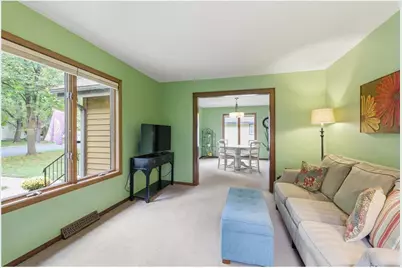 525 N Fremont Street, River Falls, WI 54022 - Photo 5