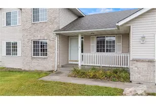 400 Durango Dr, Roberts, WI 54023 - Photo 5