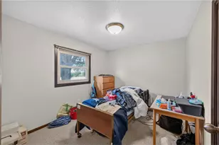 302 W Maple St, Roberts, WI 54023 - Photo 23