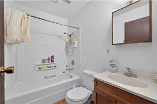 302 W Maple St, Roberts, WI 54023 - Photo 13