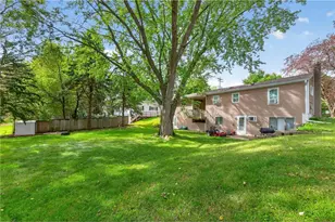 406 N Division St, Roberts, WI 54023 - Photo 23