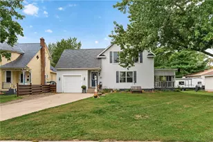 371 S Washington Ave, New Richmond, WI 54017 - Photo 3