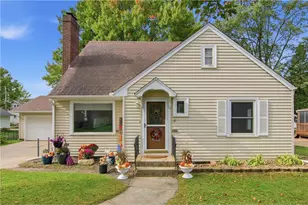 837 Hopwood Ave, Menomonie, WI 54751 - Photo 1