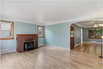 837 Hopwood Avenue, Menomonie, WI 54751 - Photo 13