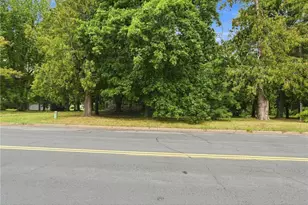 401 S Division St, Roberts, WI 54023 - Photo 17