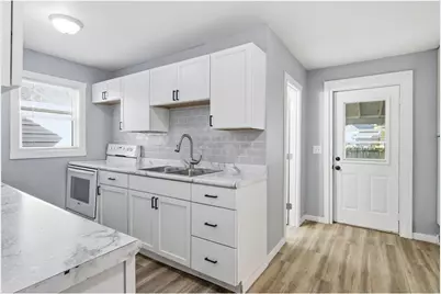 2015 2nd Street, Eau Claire, WI 54703 - Photo 9