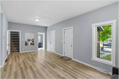 2015 2nd Street, Eau Claire, WI 54703 - Photo 5