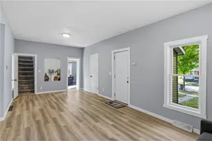 2015 2nd St, Eau Claire, WI 54703 - Photo 5