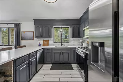 1252 Rolling Hills Trail, Saint Joseph, WI 54016 - Photo 7
