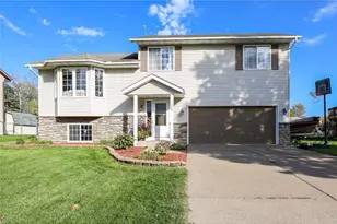 1370 Brookhaven Dr, Hammond, WI 54015 - Photo 3