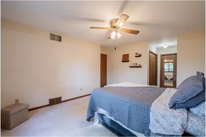 3379 Southgate Court #B, Eau Claire, WI 54701 - Photo 17