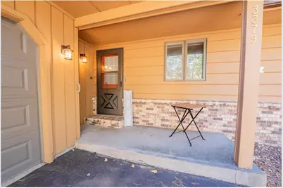 3379 Southgate Court #B, Eau Claire, WI 54701 - Photo 3