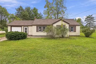 205 W South Ave, Chippewa Falls,  54729 - Photo 33