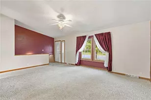 1027 Prairie Cir, Menomonie, WI 54751 - Photo 11