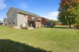 1204 Wren Pl, New Richmond, WI 54017 - Photo 9