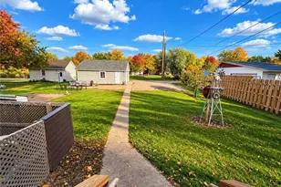 1314 Tainter St, Menomonie, WI 54751 - Photo 23