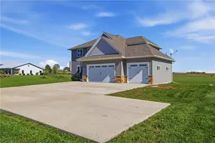 1611 92nd St, New Richmond, WI 54017 - Photo 57