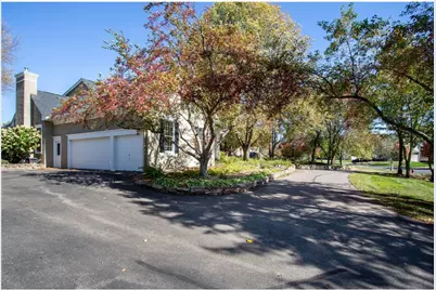 2419 Golf View Drive, River Falls, WI 54022 - Photo 73